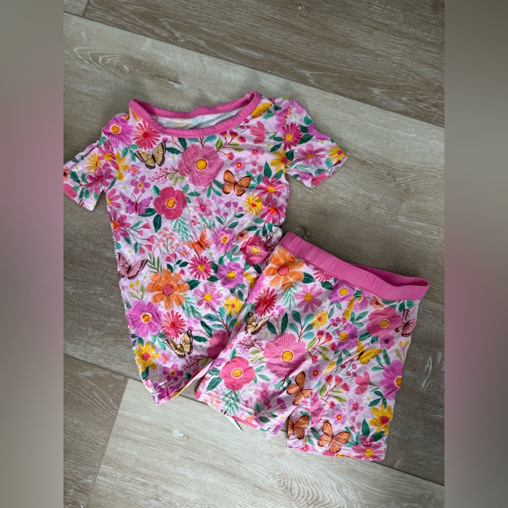 Little sleepies butterfly blooms short set 4t